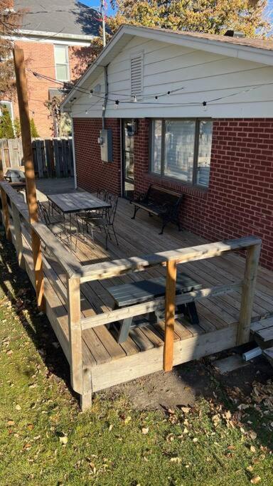 Villa Red Brick Retreat Blackfoot Esterno foto